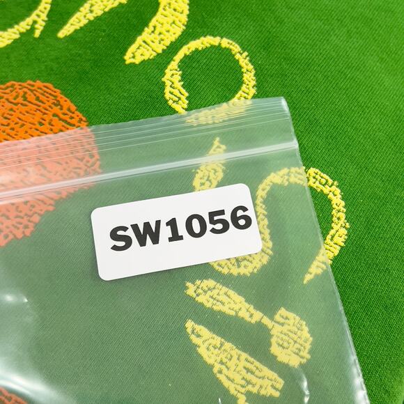 Bad Bunny Crewneck - Picture 7 of 7